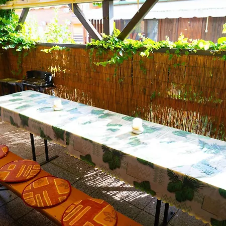 假日公园 Vadas Relax House